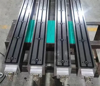 Svařovací elektronicky řízené permanentní magnetické sklíčidlo